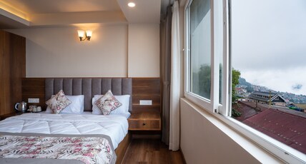 Canopy Boutique by SMARTLuth (Mall Road) Room Type - Family View