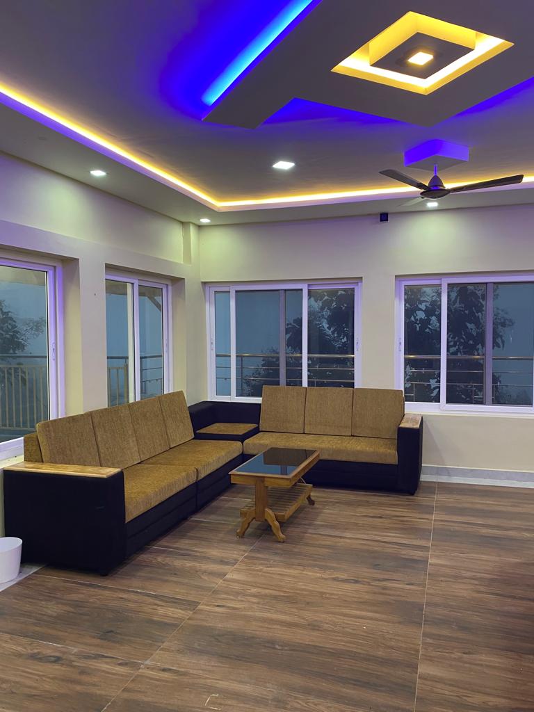 Earth Lounge Resort, Vagamon - Tap to explore photos