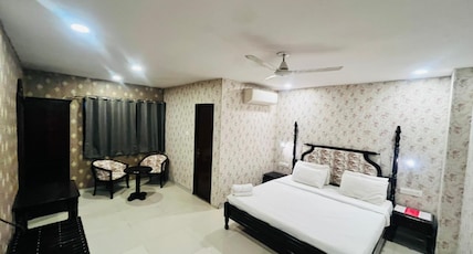 Hotel Elite Stay by The Rahul Room Type - Elite Premium Hotel Elite Stay by The Rahul Room Type - Elite Premium