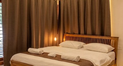 Hexahub homestay Kumbakonam Room Type - Deluxe Room With Balcony