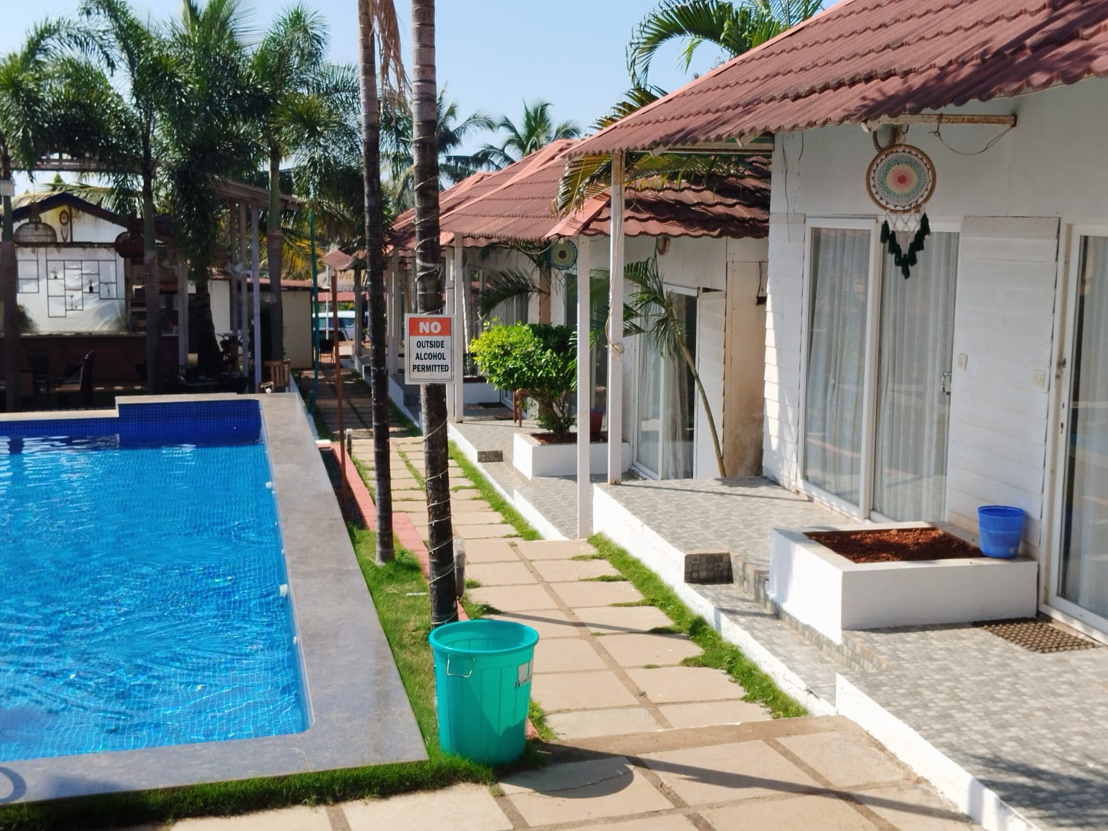 Premium Pool Facing Cottages in Morjim - Tap to explore photos