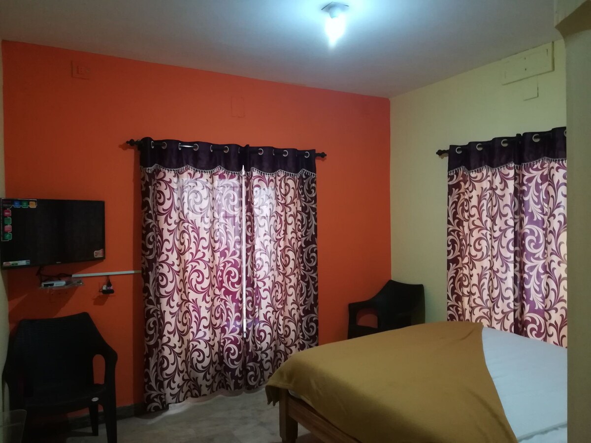Southdale Comfortstay - Tap to explore photos