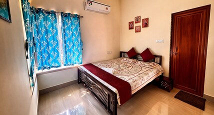 Swapno chhobi Room Type - Deluxe Room