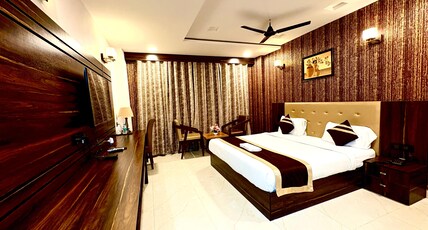 Parth Residency Room Type - Super Deluxe Room
