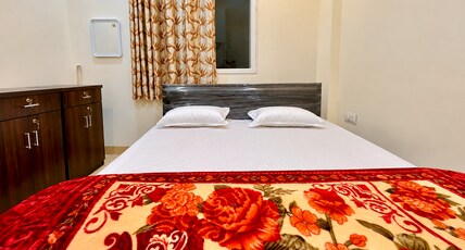 Madhuri Guest House Room Type - Double bedroom with private bathroom Madhuri Guest House Room Type - Double bedroom with private bathroom
