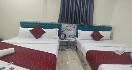 Hotel Glow Star Room Type - Quad Room