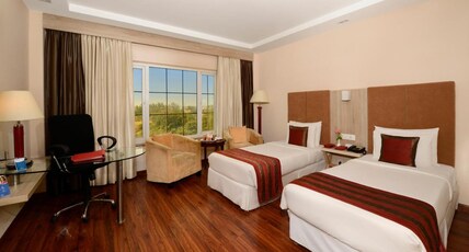 Nidhivan Sarovar Portico-Vrindavan Mathura Room Type - Deluxe Room - Twin Bed