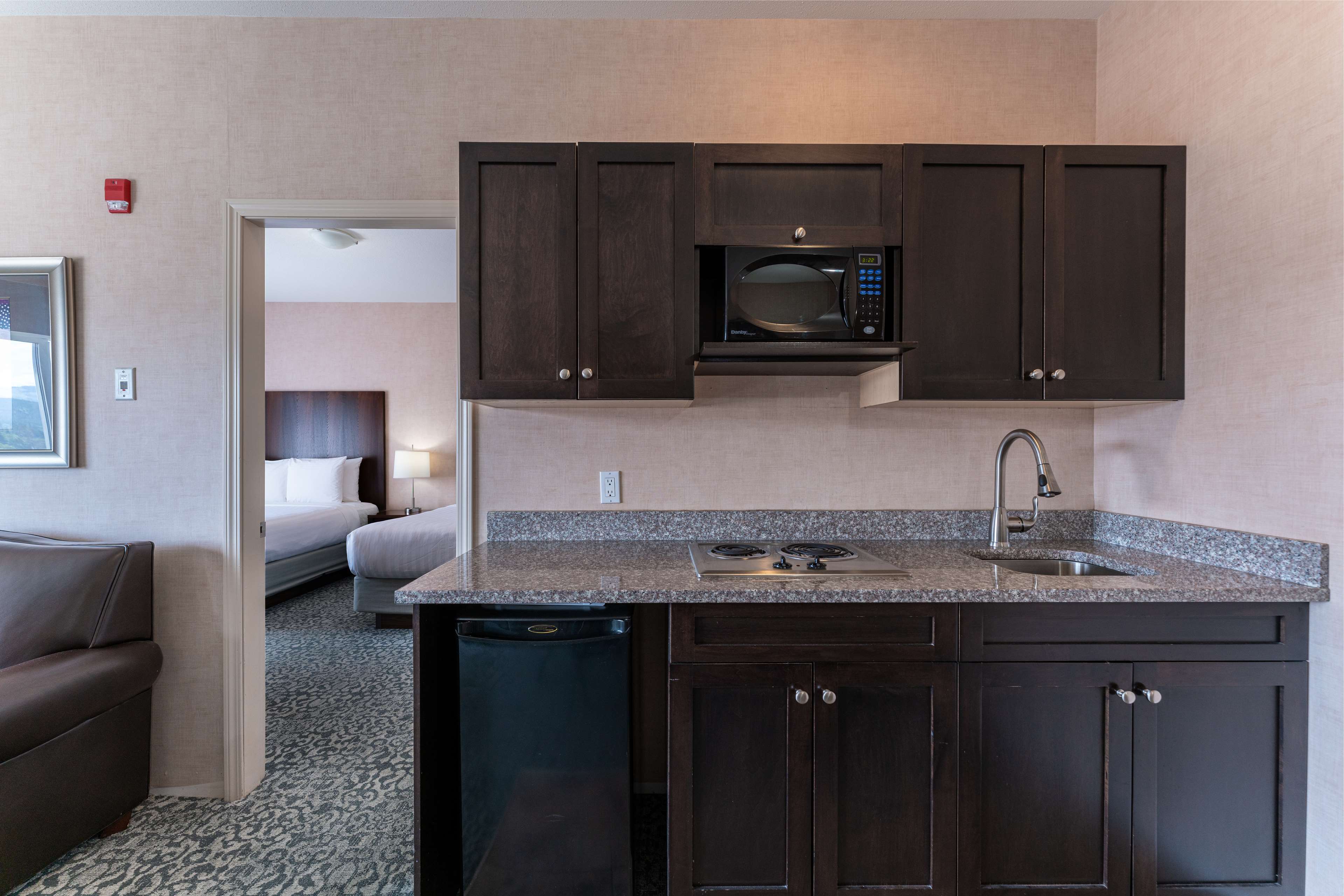 Best Western Cranbrook Hotel - Tap to explore photos