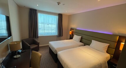 Premier Inn Doha Education City  Room Type - Non-Smoking - Twin Room