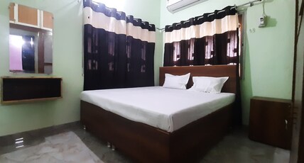 NAV Home Stay Ujjain Room Type - Bedroom 1