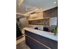 LE GLANCE Rooms & Dormitory