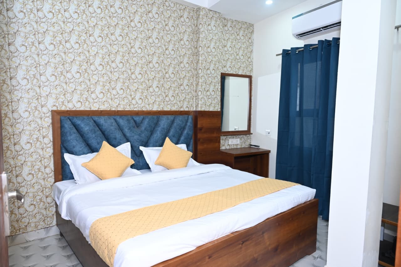 Sawaria Residency - Tap to explore photos