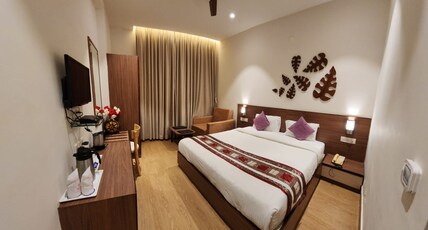 Hotel Gorbandh - 800 Mtr. away from Railway Station & Bus Stand Room Type - Deluxe Room