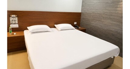Hotel TRS Royal Ruby Retreat Room Type - Ruby Comfort Non-Ac Room
