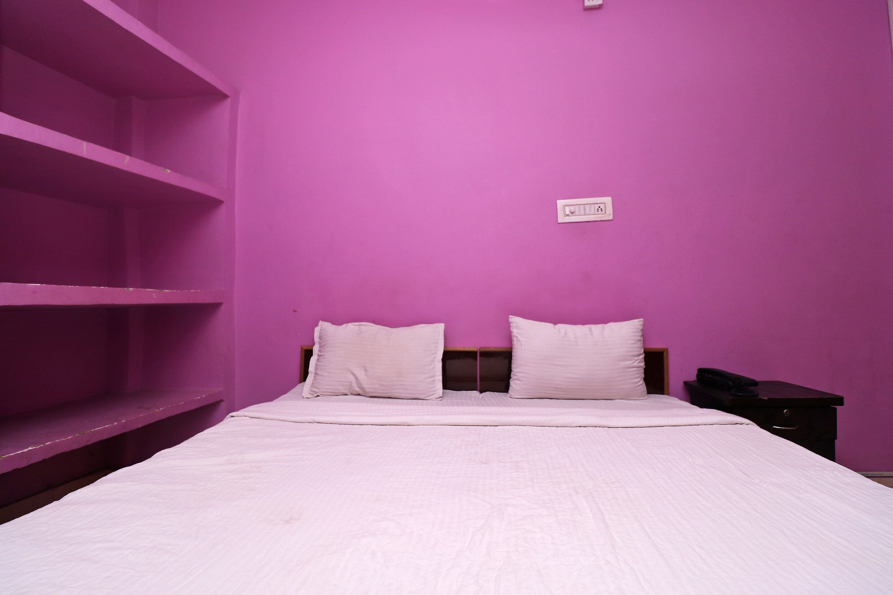 AA.VK.RAJPUT GUEST HOUSE - Tap to explore photos