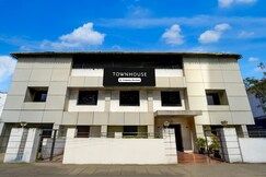 Address of Townhouse Willingdon Island Formerly Maruthi Tourist Home