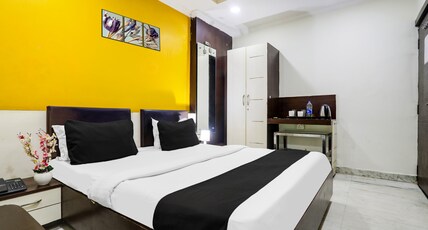 Super Collection O MP Nagar Room Type - Classic