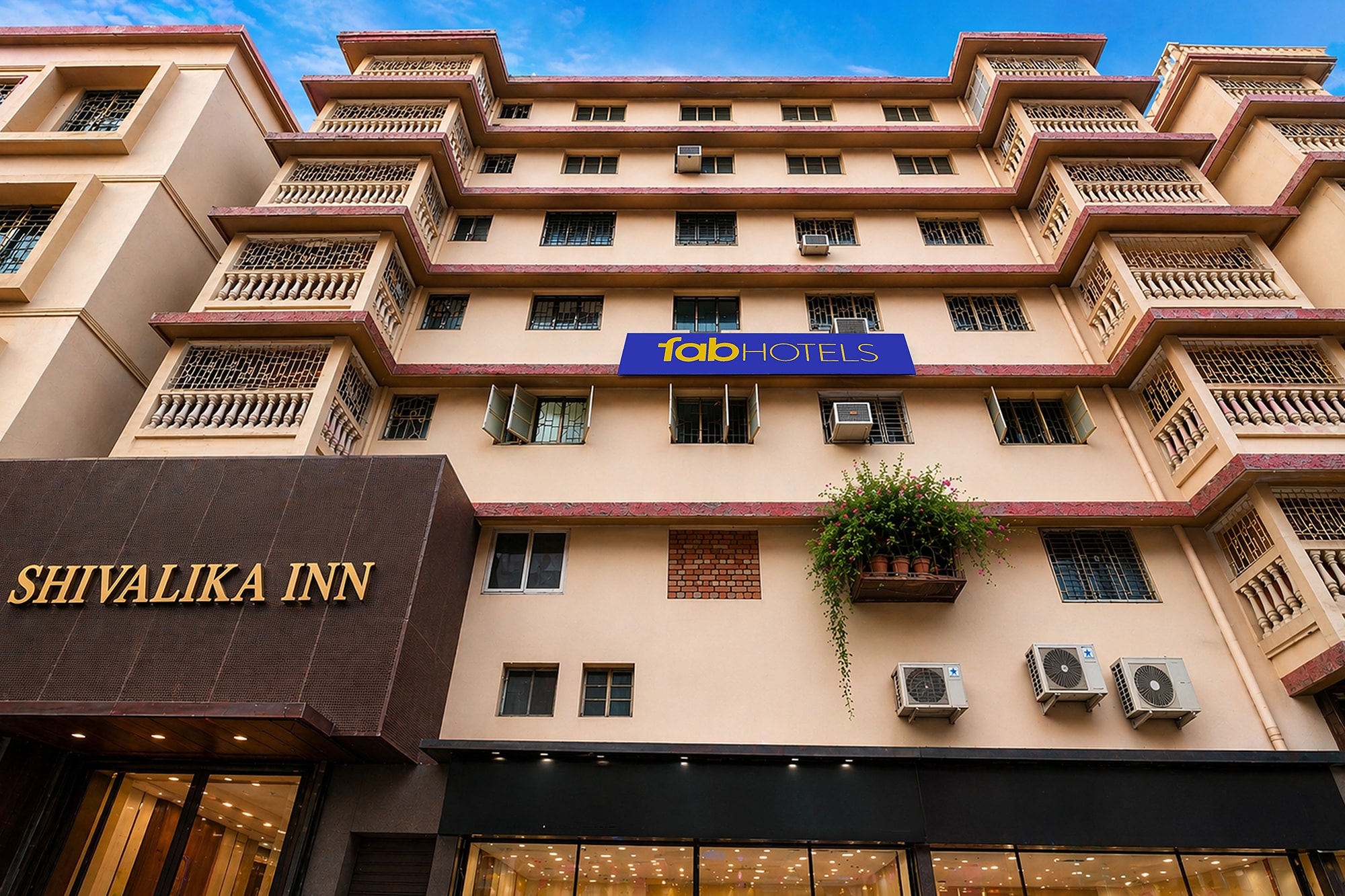 FabHotel Sivalika Inn - Tap to explore photos