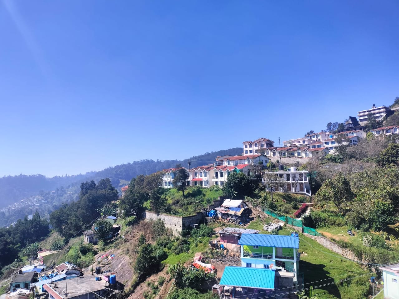 FLGHR Lakshmi Home Stay - Tap to explore photos