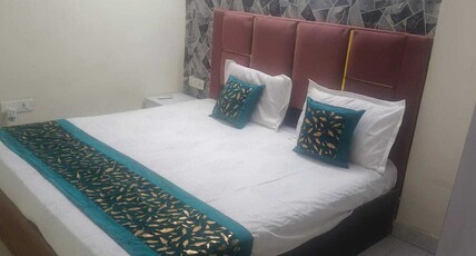 Hotel O La Belle Room Type - Classic