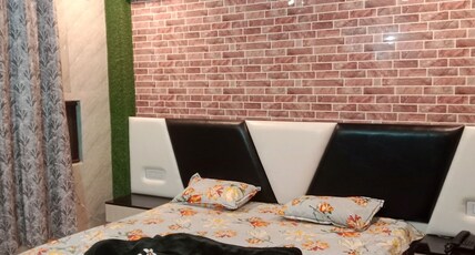 Holiday inn Hotel & Restaurant Room Type - 1 Bedroom Family Room with Balcony