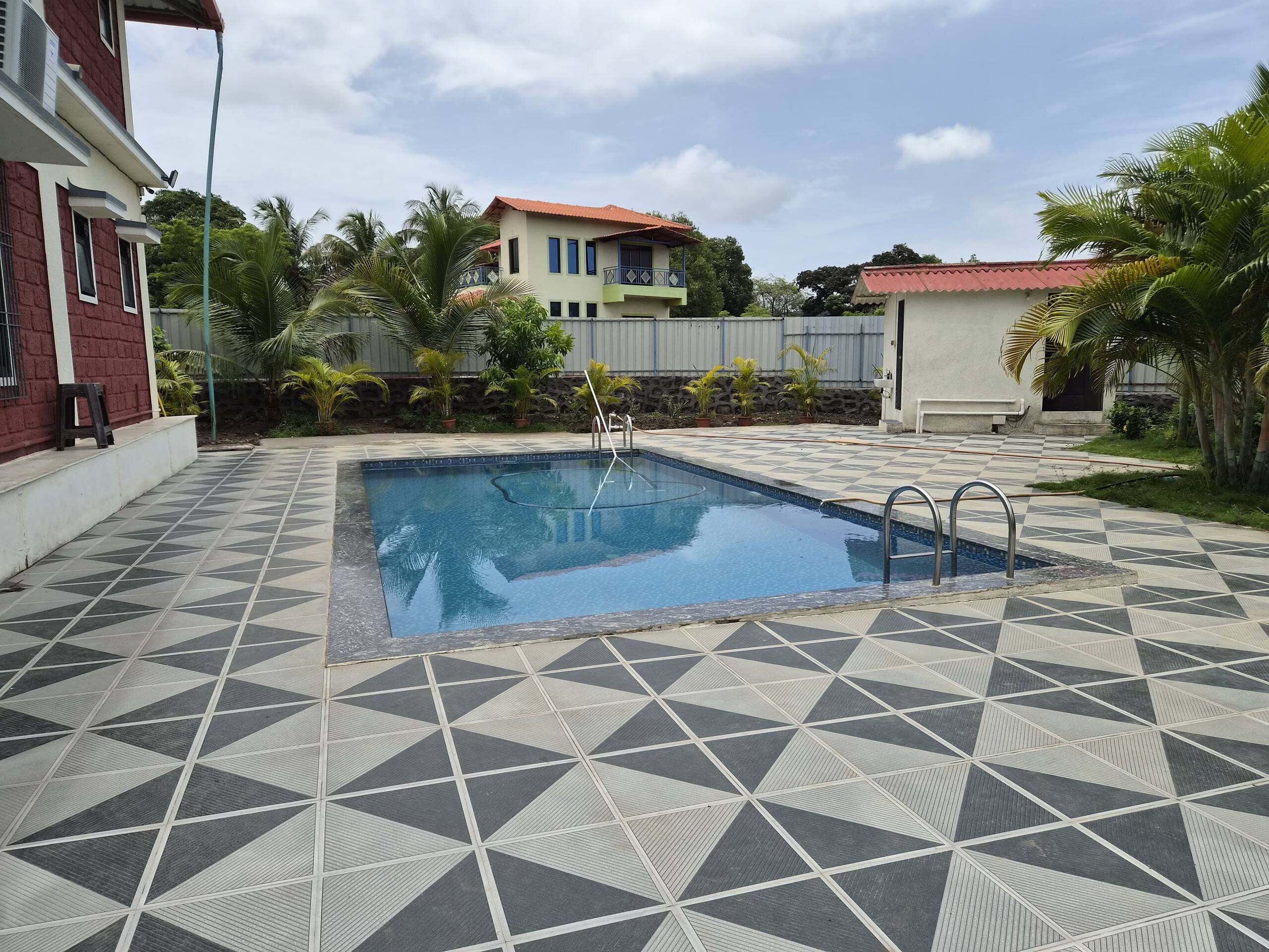 4Bhk Shyam Kunj Villa By 29Bungalow - Tap to explore photos