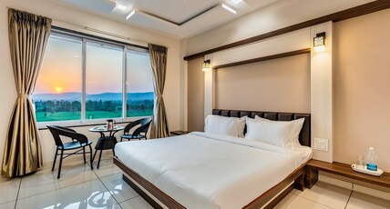 Hotel Grand Indu Room Type - Deluxe AC Room