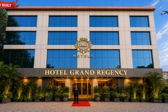 Hotel Grand Regency by JMD Group - 3Km from Delhi Airport