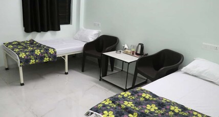 Hotel Teerath Inn Room Type - Deluxe Room