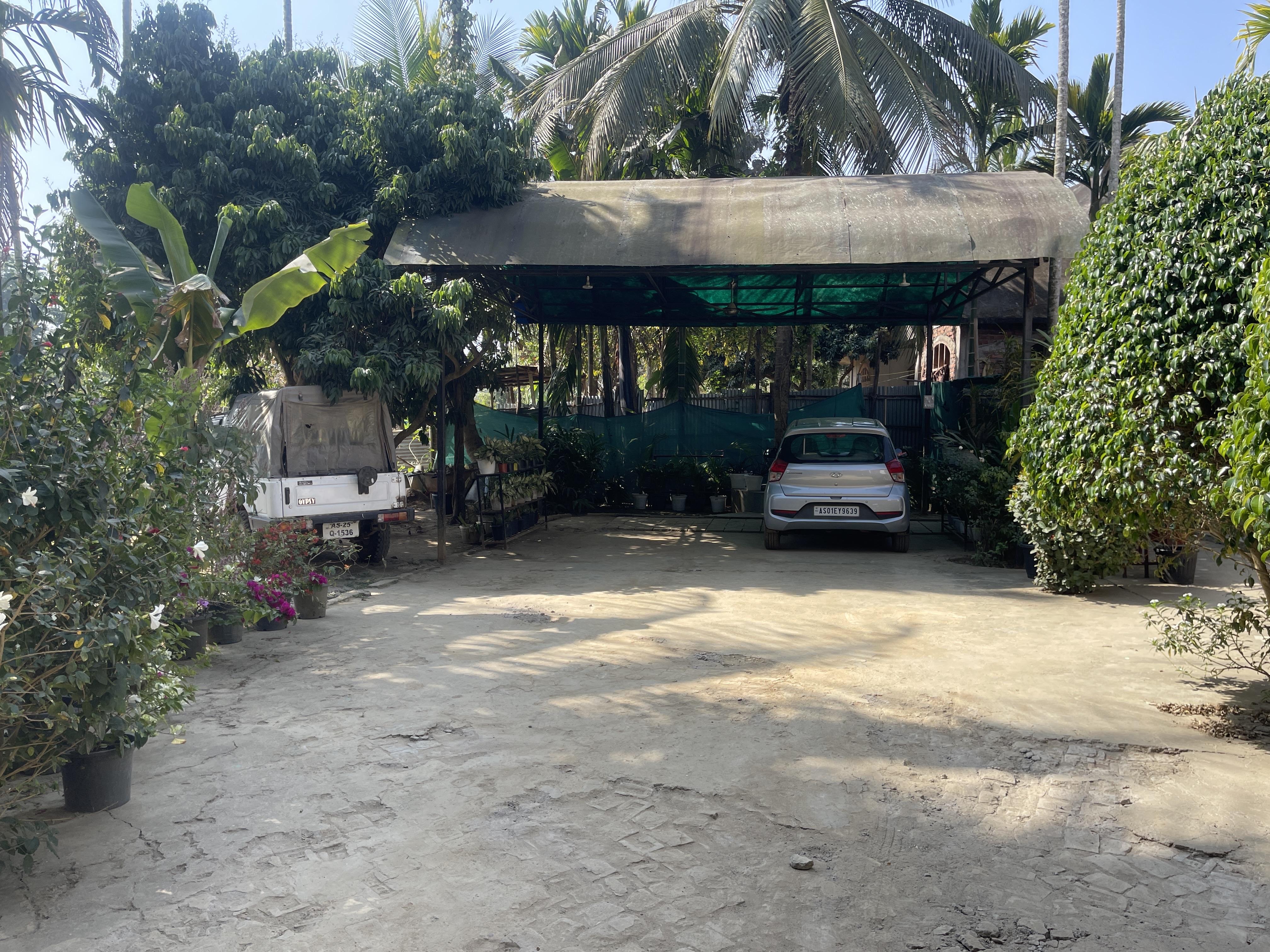 Lakeland Homestay - Tap to explore photos