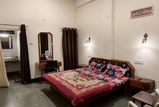 Hotel Kaka palace
