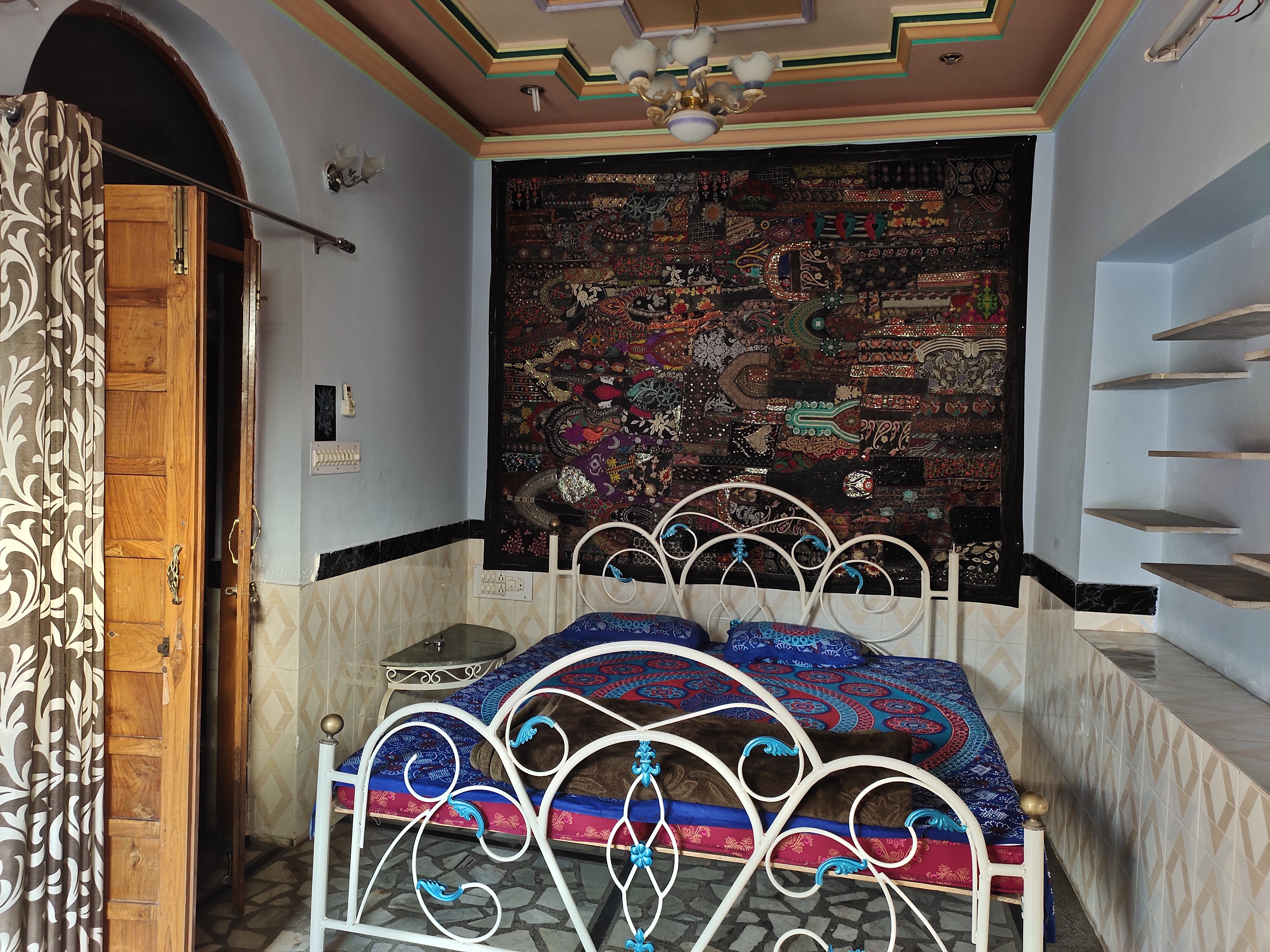 CIAO Jodhpur Guest House - Tap to explore photos