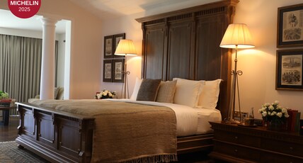 W15 Hanthana Estate Room Type - Deluxe Suite Room