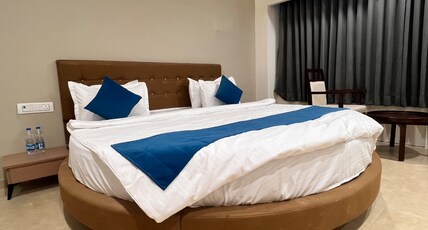 Hotel Pine Tree Room Type - Premium Suite With Jacuzzi