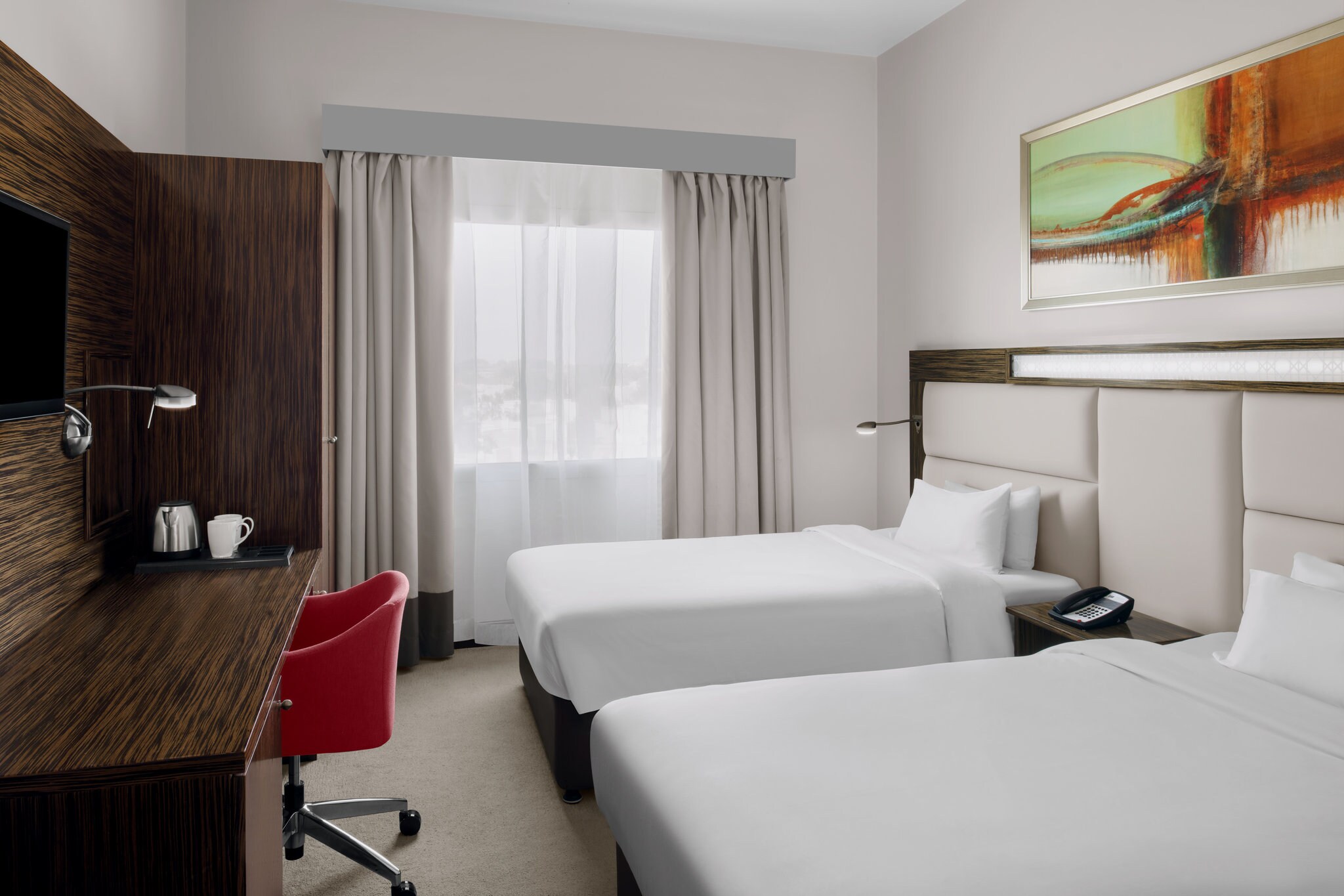 Holiday Inn Express Dubai Internet City - Tap to explore photos