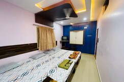 Ashok Stay and Restaurant Hampi