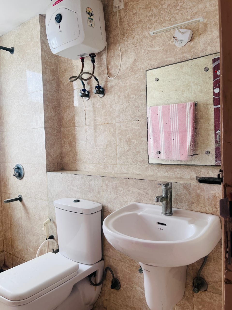 Homestay at Krishna Crest Omaxe Vrindavan - Tap to explore photos