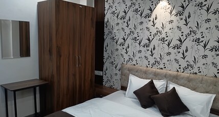 HOTEL SPRINGWOOD SUITES Room Type - DELUXE