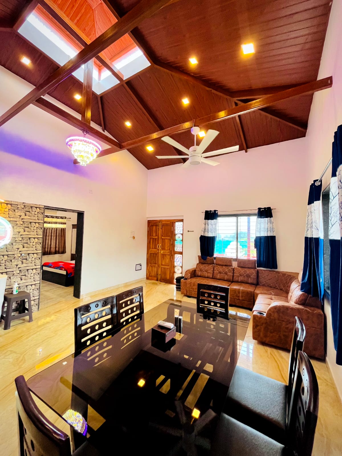 Madhu Villa 3BHK with pvt pool - Tap to explore photos