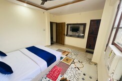 Ayodhya Inn Achari Sagra