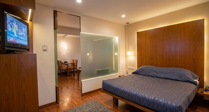 Hotel Studio Estique Room Type - King Suite