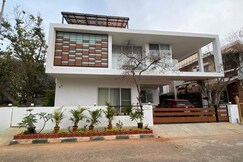 Private Room Terrace Near Airport Smart Stay