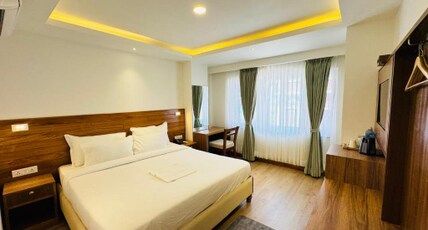 Hotel Harsha Nepal Room Type - Deluxe King