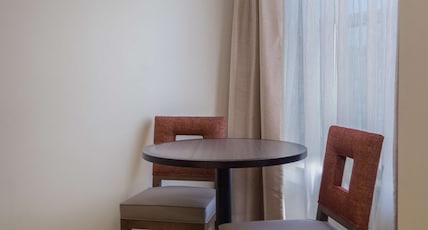 Hampton Inn by Hilton Waterville Room Type - 2 QNS STUDIO SUITE NONSMOK