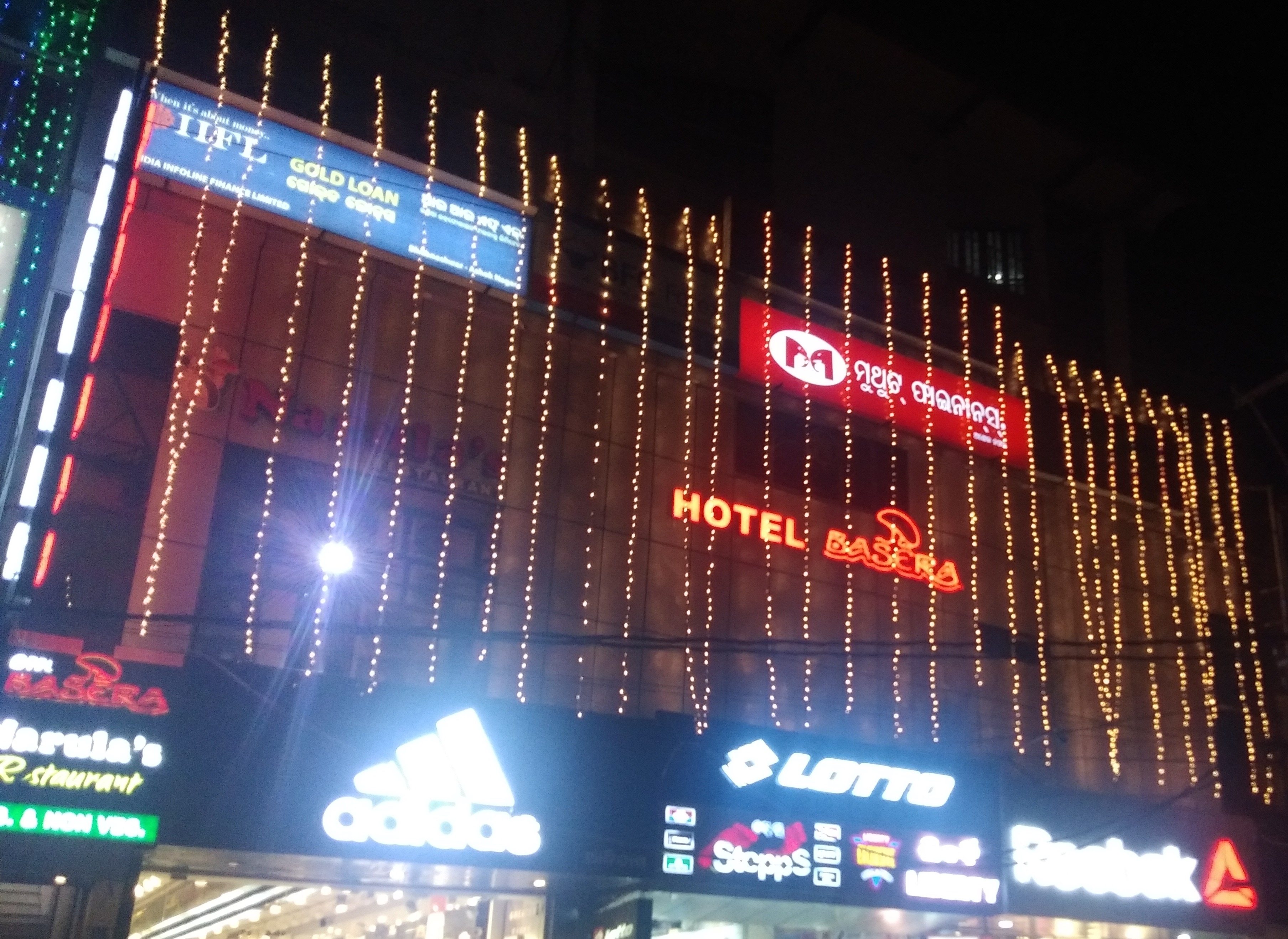 Hotel Basera - Tap to explore photos