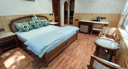 The Repose Naldehra Room Type - Forest View Double Room