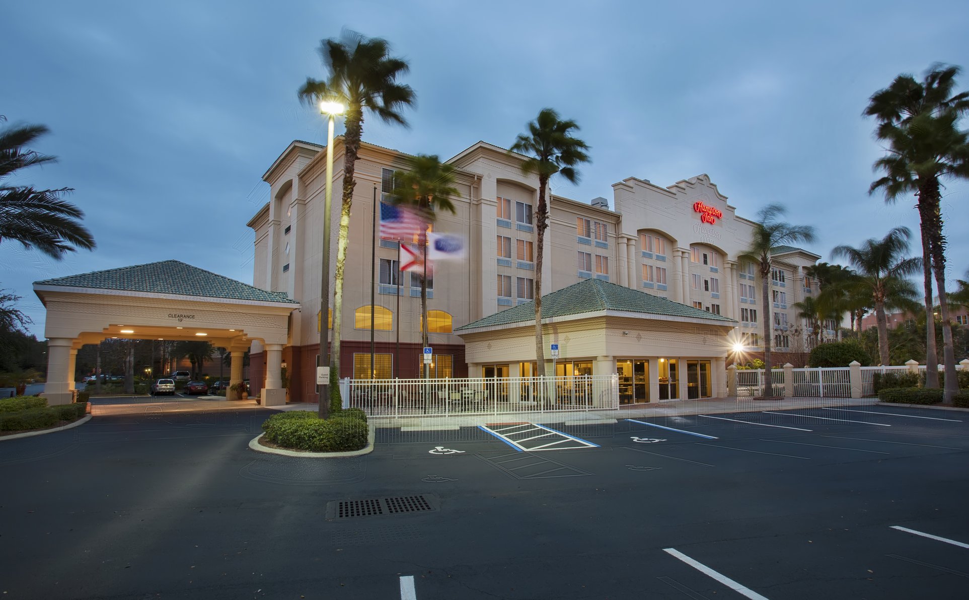 Hampton Inn Lake Buena Vista / Orlando - Tap to explore photos