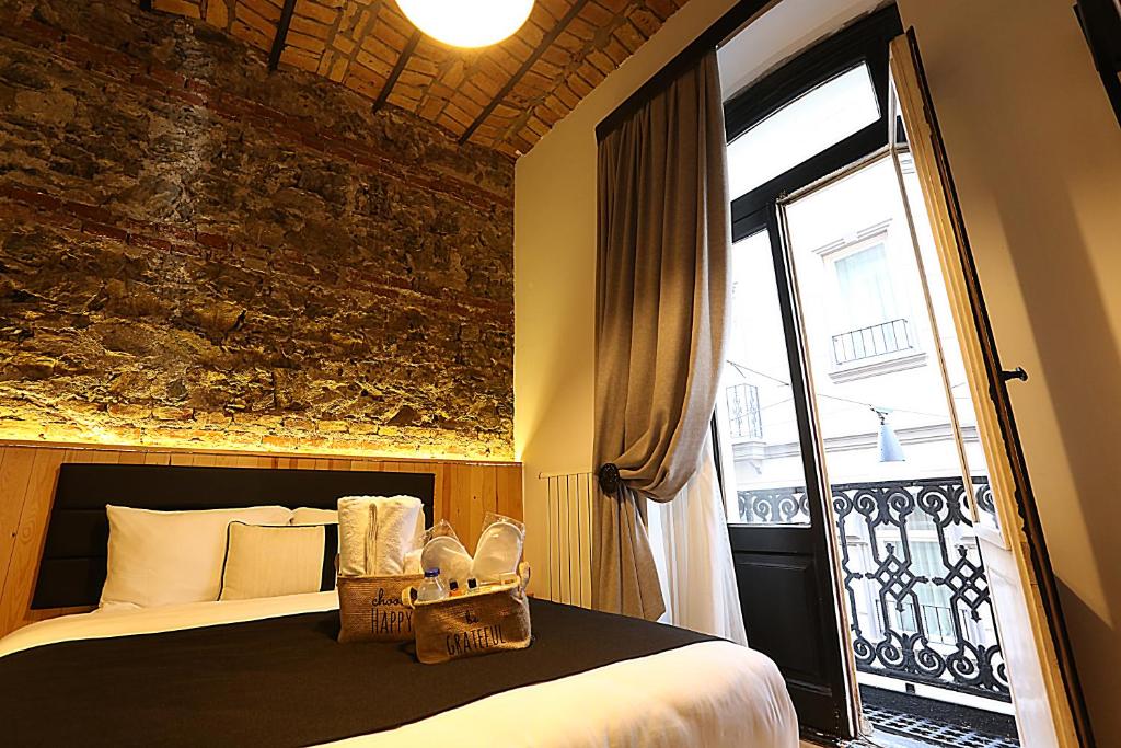 Kamil Bey Suites Hotel - Tap to explore photos