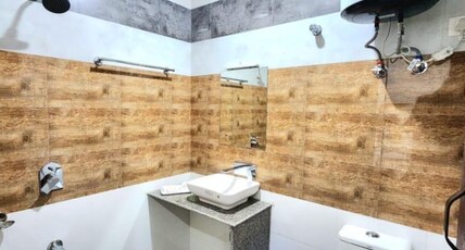 Hotel Snow Light Room Type - Super Deluxe Room AC