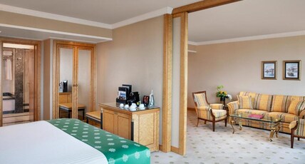 InterContinental ISTANBUL Room Type - 1 King Junior Suite City View